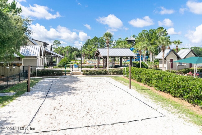 Building Photo - 825 Marjories Way