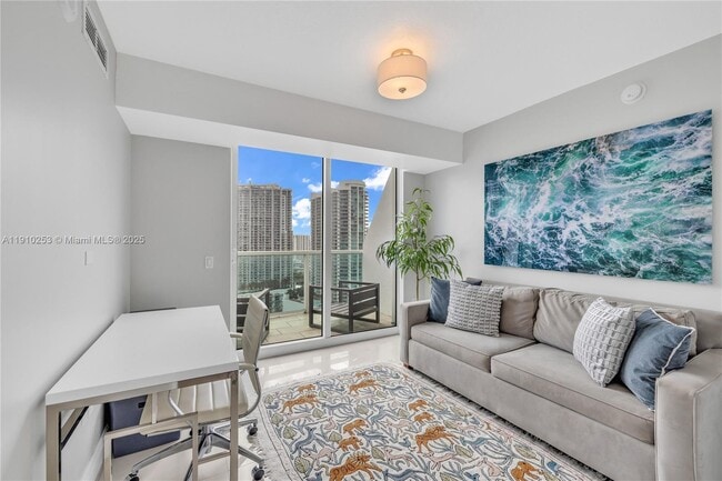 Building Photo - 41 SE 5th St