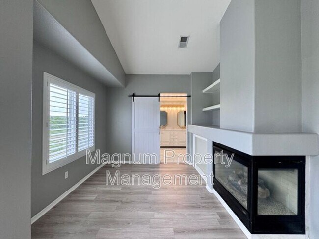 Building Photo - 32358 Gardenvail Dr