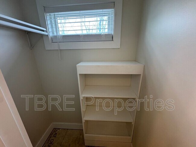 Building Photo - 9607 County Rd 107