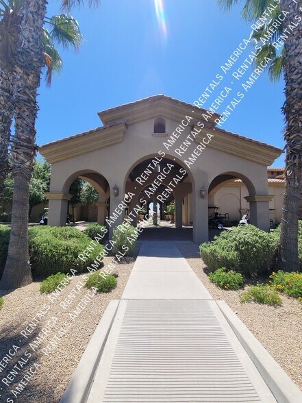 Building Photo - 6756 S Seton Ave