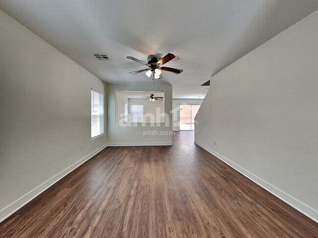 Building Photo - 6033 Cragged Draw St