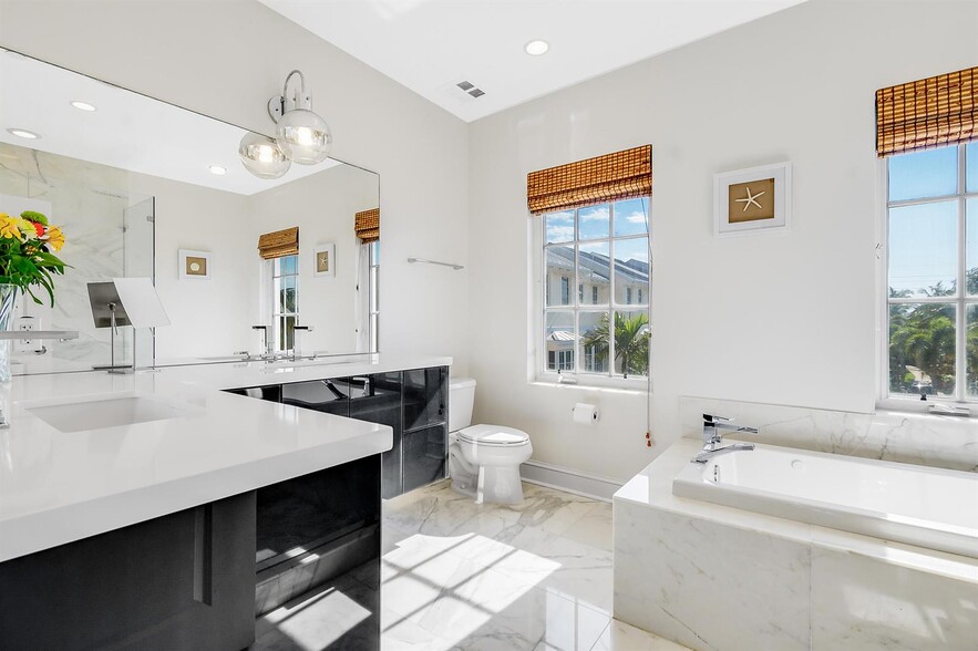 Building Photo - 437 Juno Dunes Way
