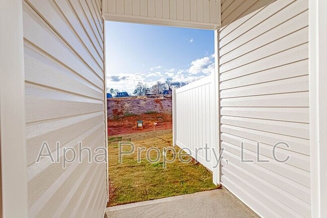 Building Photo - 34 Moorlyn Ln