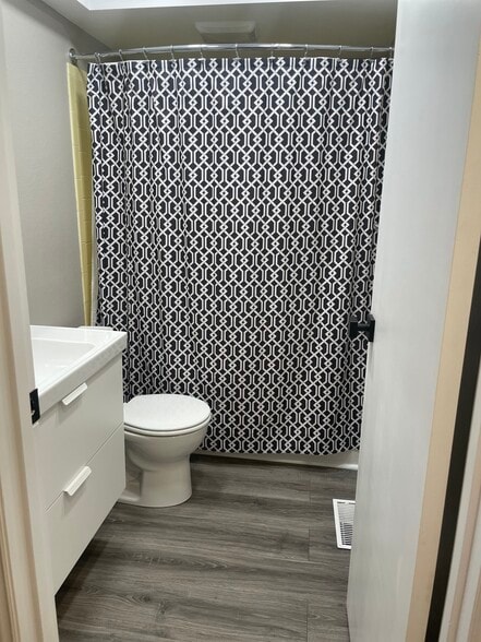 Building Photo - 19527 30th Ave NE