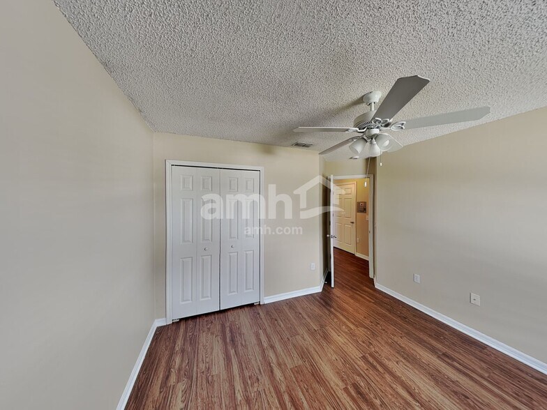 Building Photo - 2809 Sherbrook Ct