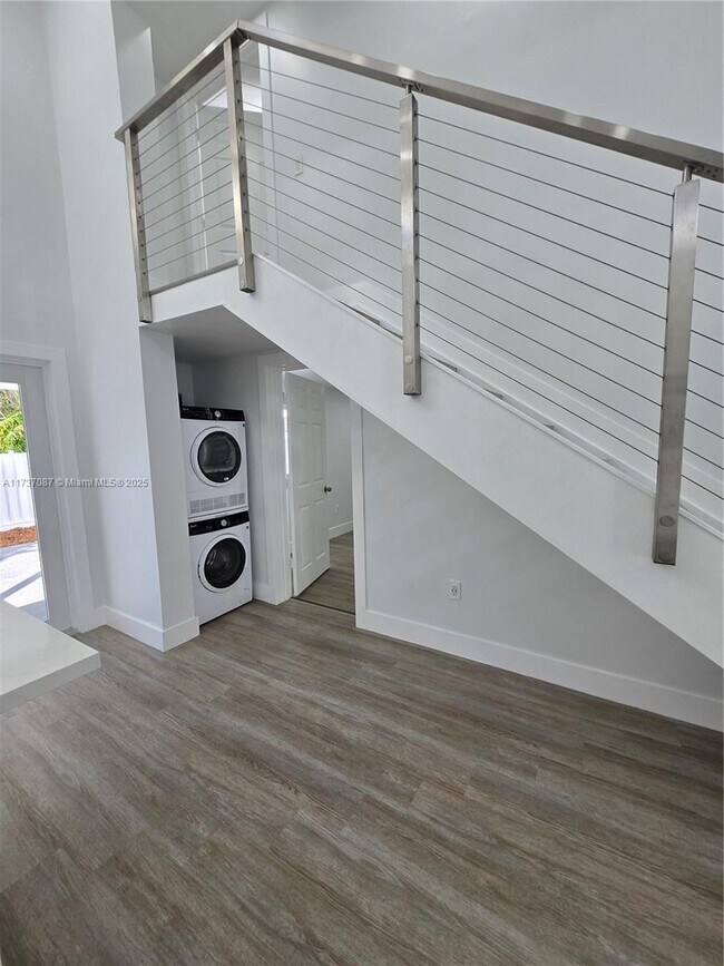 Building Photo - 25050 SW 157th Ave