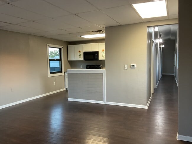 Building Photo - 187 PR-4350