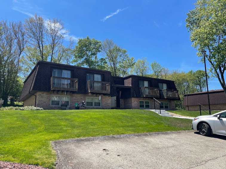 Building Photo - 120 Leeward Dr