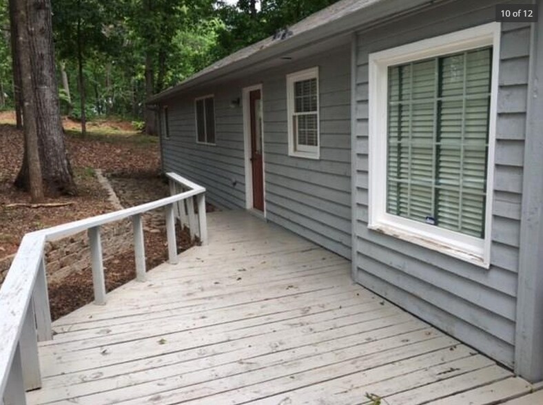 Building Photo - 2410 Basin Drive