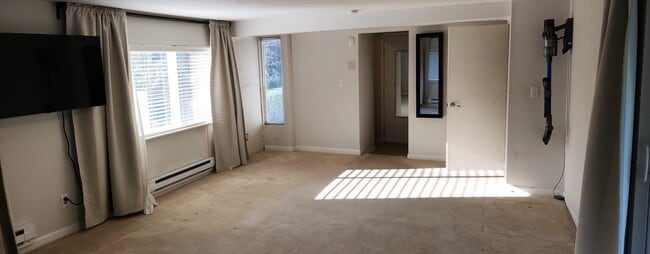 Building Photo - 1203 SW 144th St