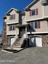 Building Photo - 264 Midland Ave