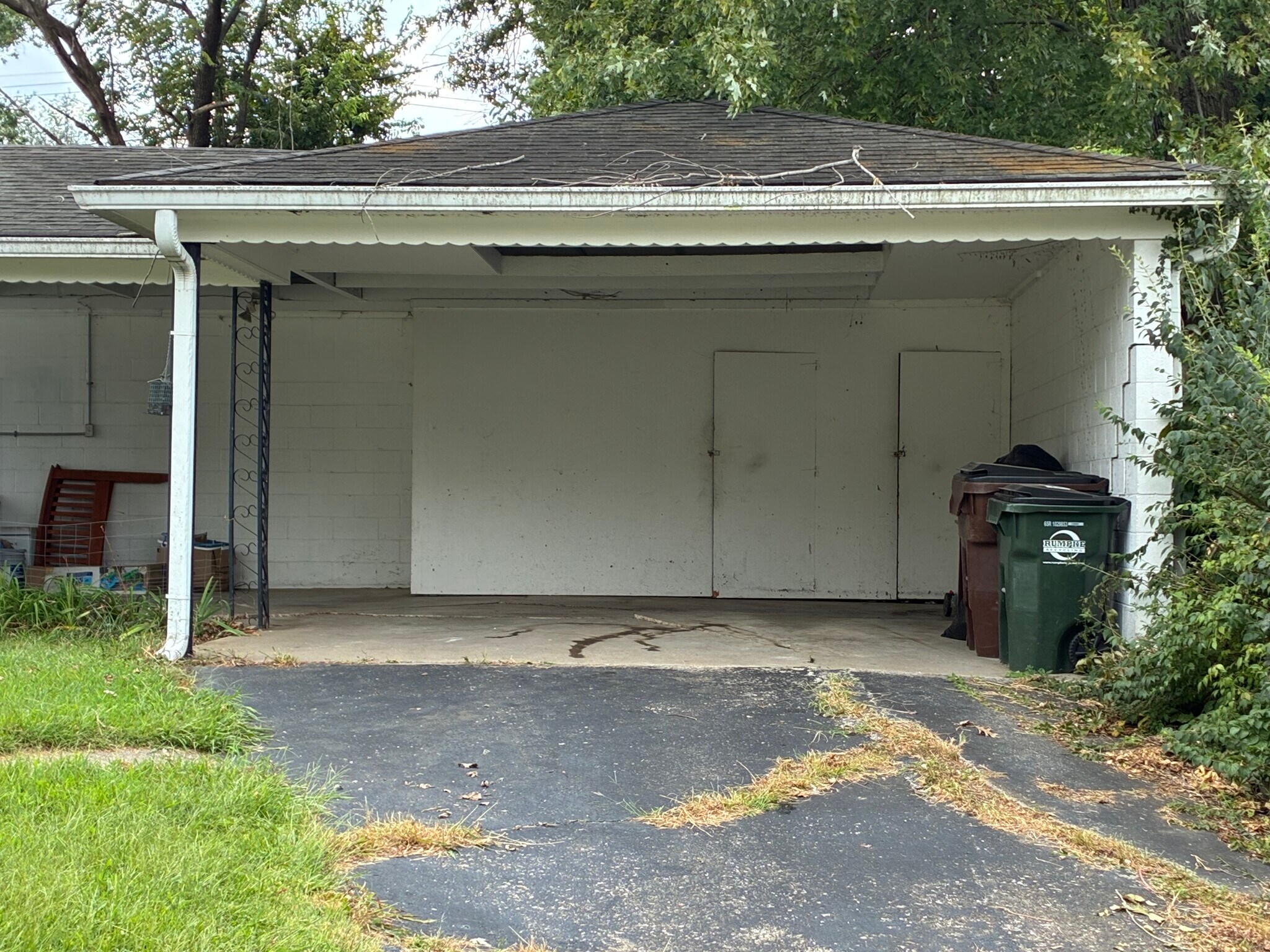 Building Photo - 132 Greenbriar Rd