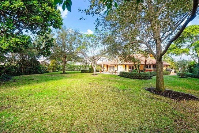 Building Photo - 2598 NW 27th St