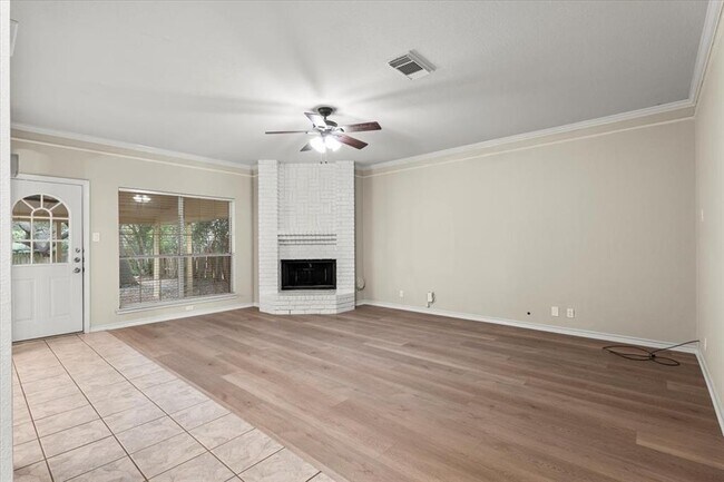 Building Photo - 5916 Rickerhill Ln