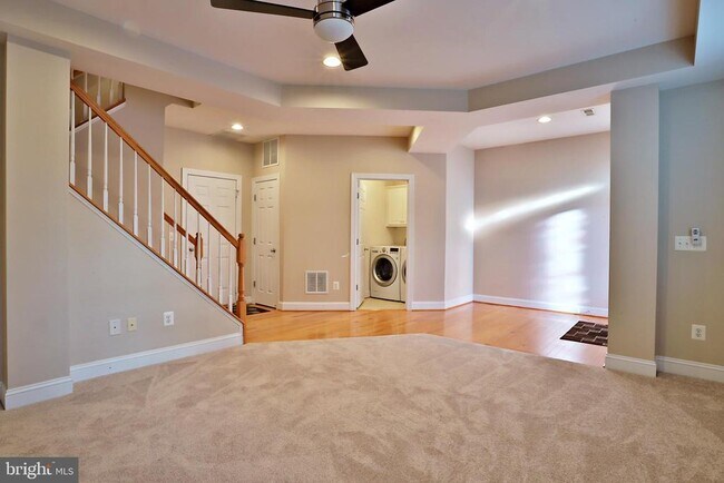 Building Photo - 135 Fortnightly Blvd