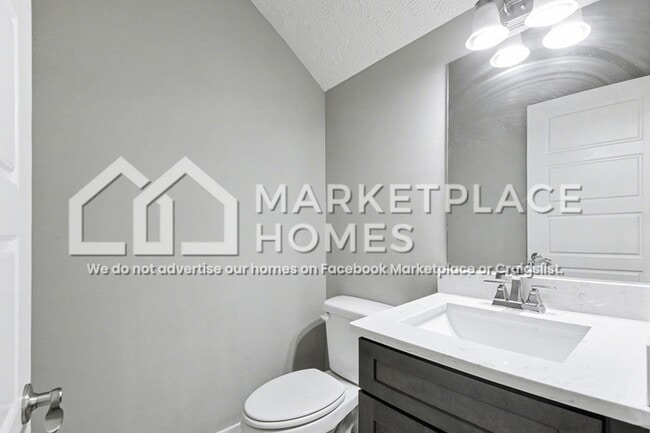 Building Photo - 2437/121 Bell St