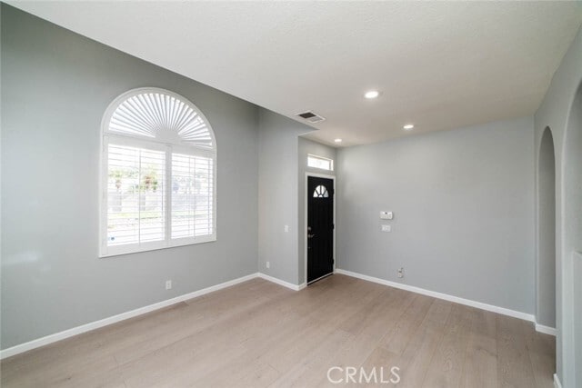 Building Photo - 17 Nopalitos Way