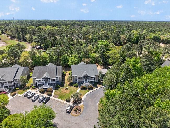 Building Photo - 641 Blue Stem Dr