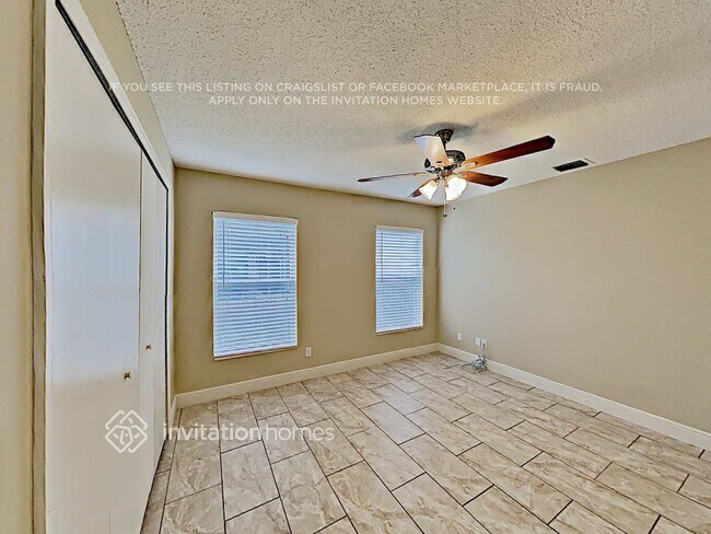 Building Photo - 641 Ridgewood St