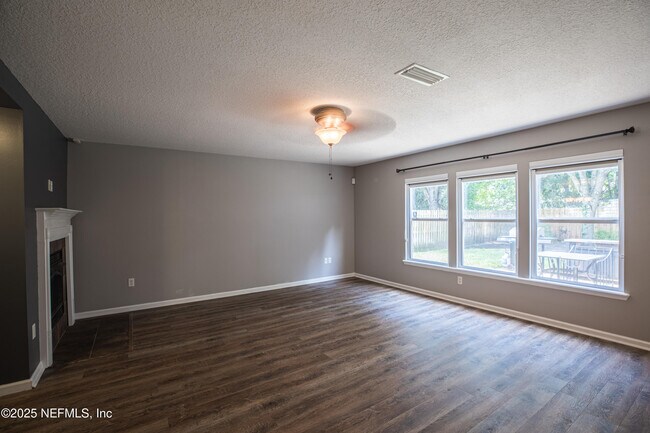 Building Photo - 11563 Spring Board Dr