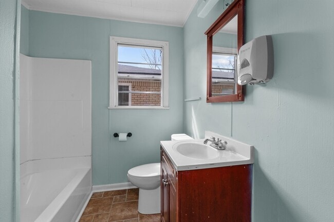 Building Photo - 1117 Patricia Dr