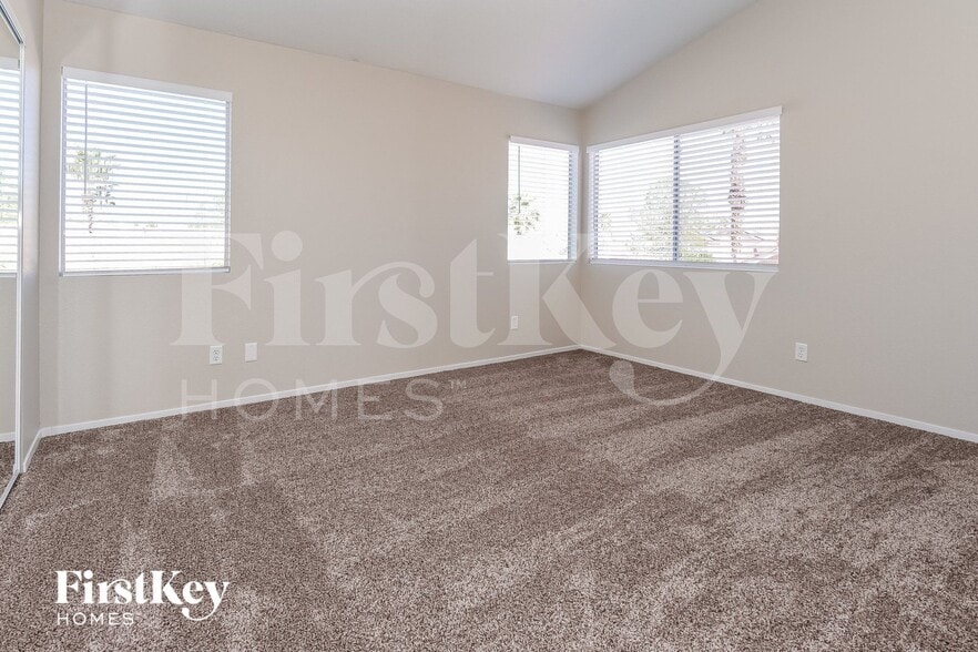 Building Photo - 1416 Grey Knoll Cir