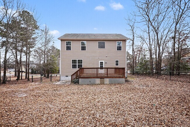 Building Photo - 201 Phillips Ridge Ln