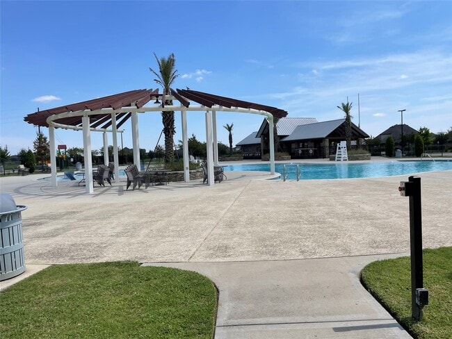 Building Photo - 5342 Rue Dela Croix Dr