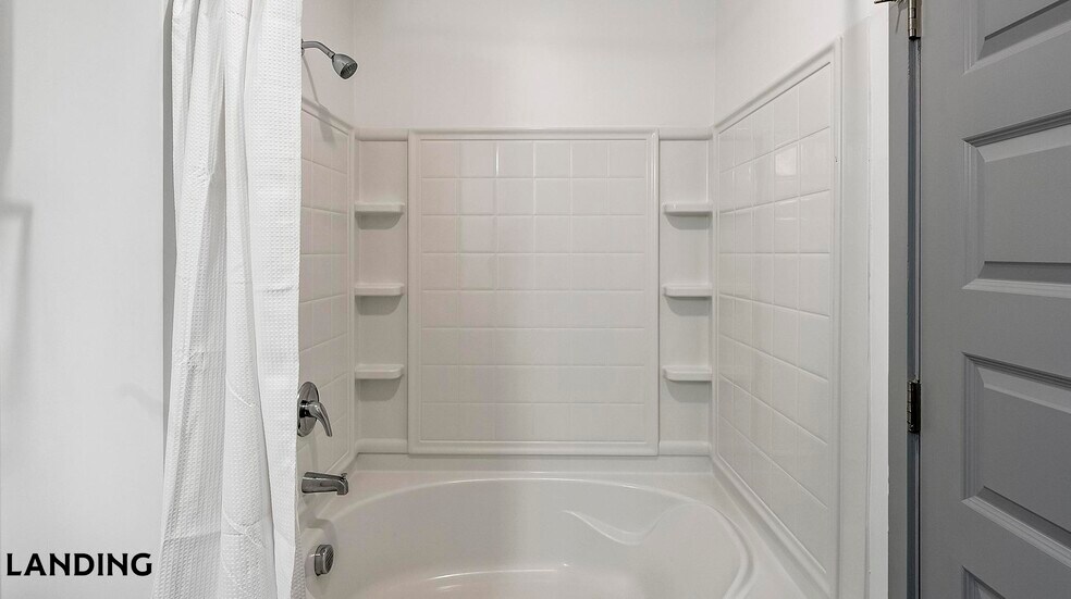 Building Photo - 100 Wildwood Ct