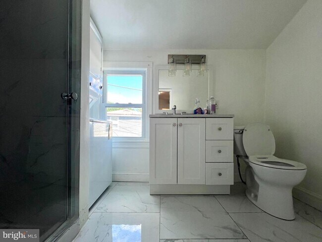 Building Photo - 5413 Georgia Ave NW