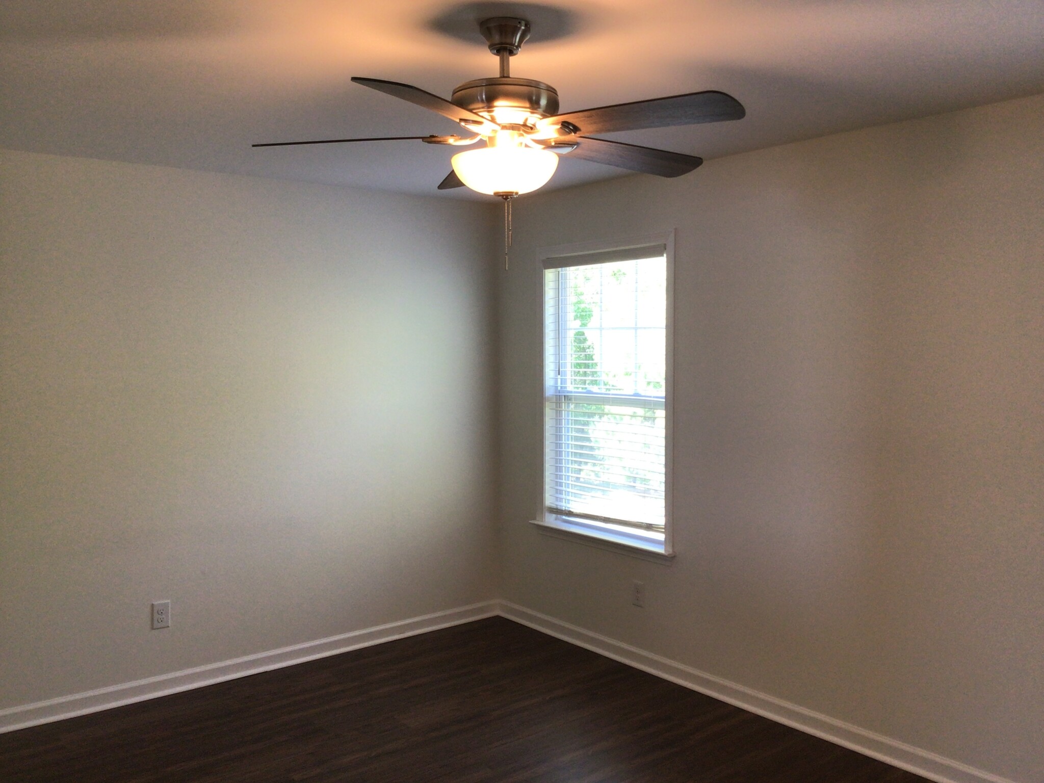 Building Photo - 4139 Medina Ct