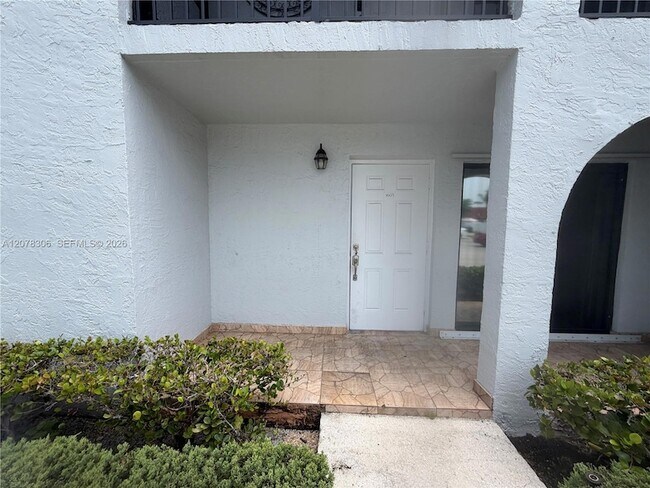 Building Photo - 18226 Mediterranean Blvd
