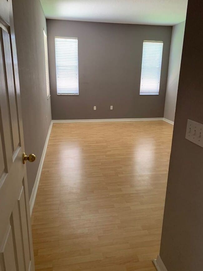 Building Photo - Beautiful 4/2 home in Lovely Venetian Bay Gated Community