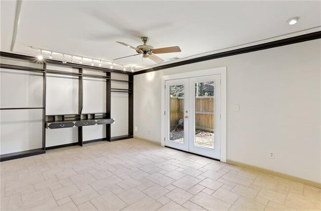Building Photo - 36 Ivy Pkwy NE