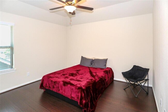Building Photo - 10326 Hatcher Dr