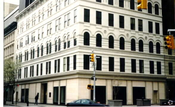 Primary Photo - Barney's