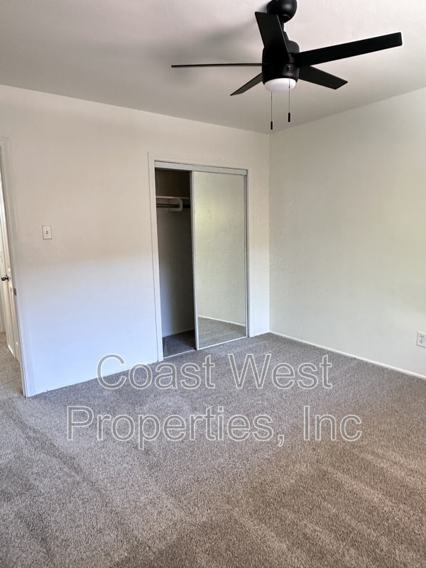 Building Photo - 4175 Ohio St