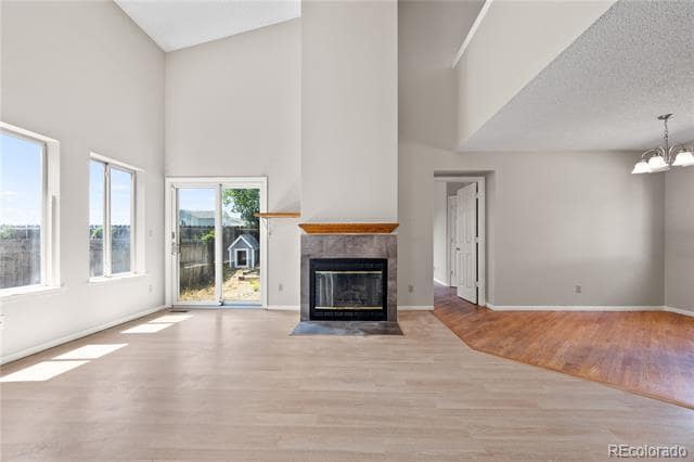 Building Photo - 8847 Cloverleaf Cir