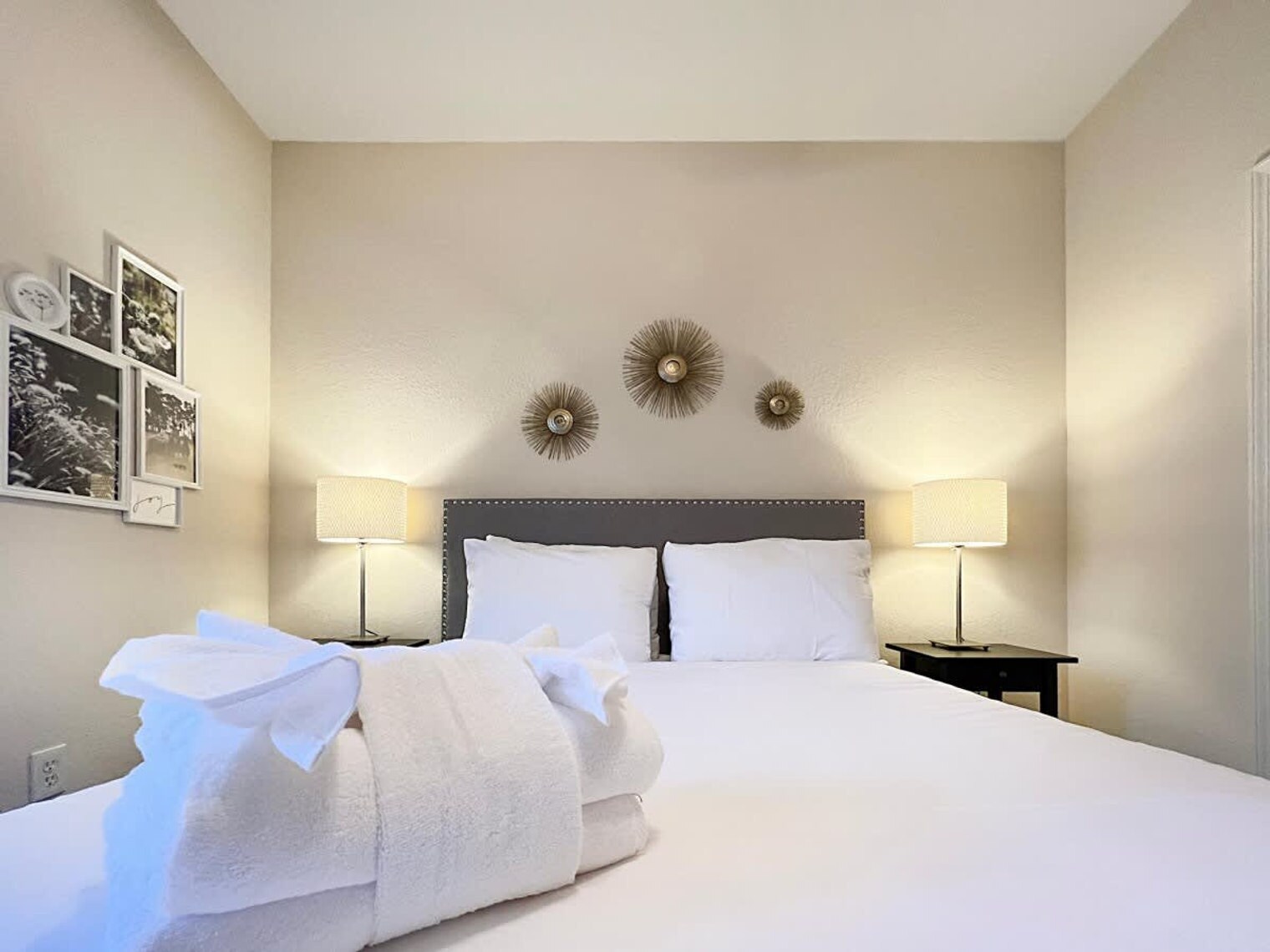 Building Photo - 2021 N Lemans Blvd