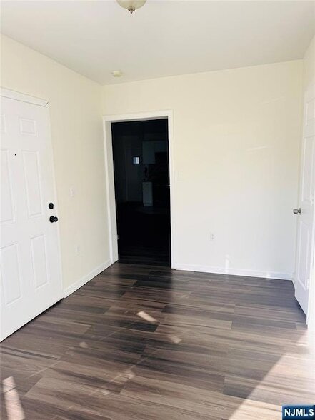 Building Photo - 100 Butler St