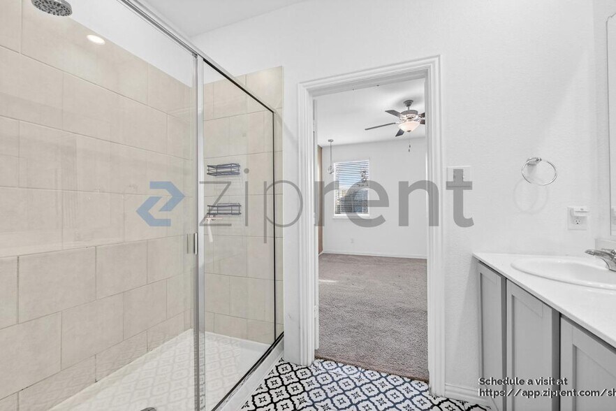 Building Photo - 3016 Riddler Wy