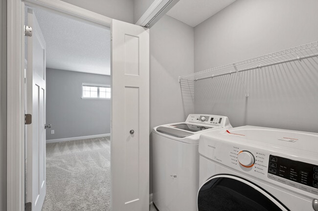 Building Photo - 11032 Zest St NE