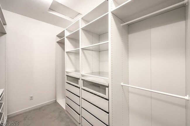 Building Photo - 12392 Aster Hills Ave