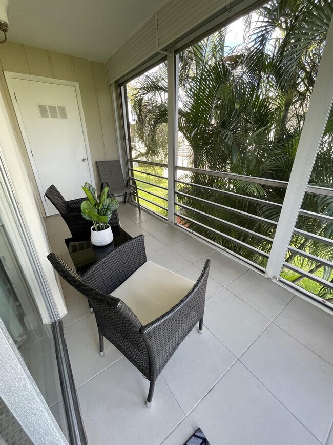 Building Photo - 766 Normandy Trail