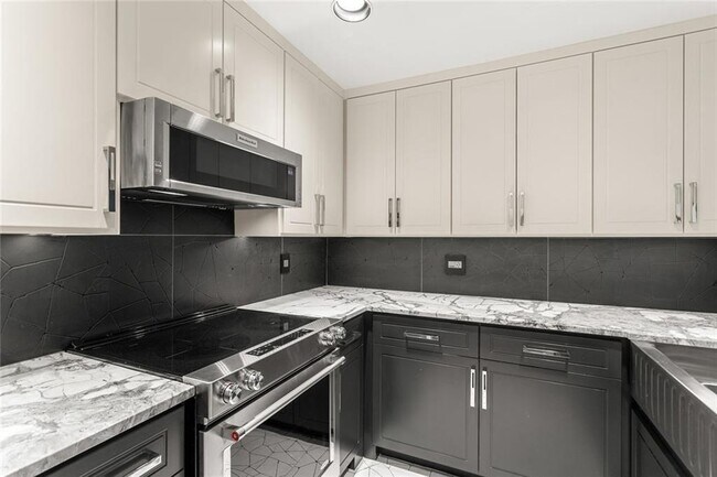 Building Photo - 3475 Oak Valley Rd NE