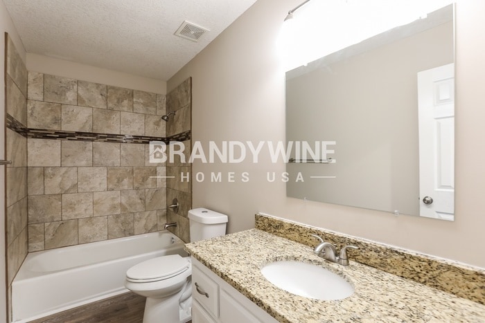 Building Photo - 1120 Meadowlark Ln