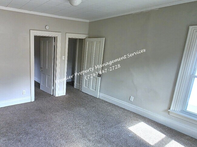 Building Photo - 1307 9th Ave