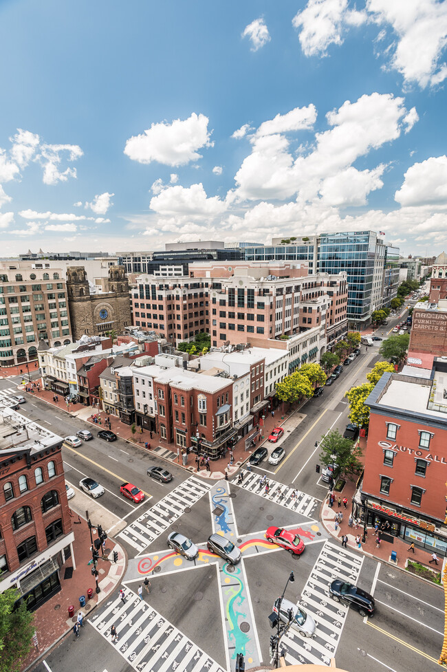 Building Photo - 777 7th St NW