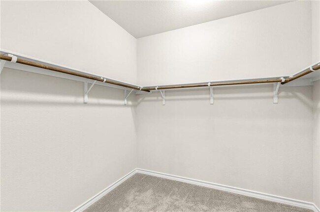 Building Photo - 1607 Denesa Dr